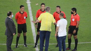 Falcao, Ospina, Jesurún... Las protestas a Haro en el final