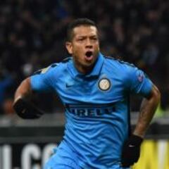 Tuttosport: Guarín sería el recambio de Vidal en Juventus