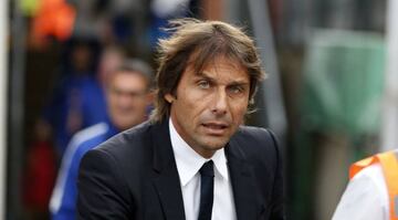 Chelsea's Italian head coach Antonio Conte