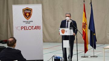 Juli¨¢n Garc¨ªa, reelegido al frente de la Federaci¨®n de Pelota