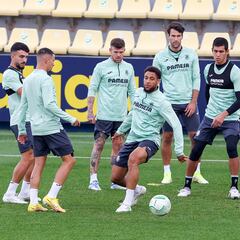 Alberto Moreno está de vuelta siete meses después