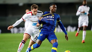 Martin Hongla con el Verona. ANte el Inter no tuvo minutos.