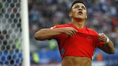 Sin Mundial ni fichaje en el City: el difícil año de Alexis Sánchez