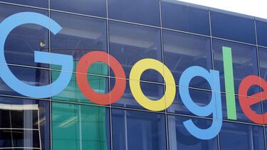Google quiere mejorar su motor de búsqueda para ponerlo a la altura de ChatGPT