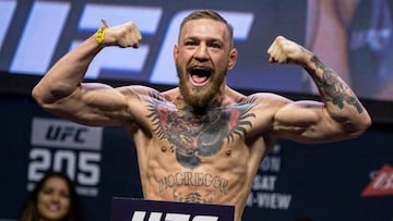 McGregor durante el pesaje de su &uacute;ltimo combate.