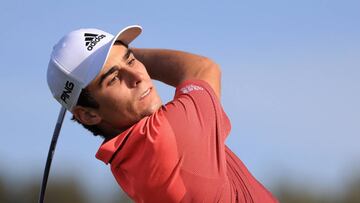 El chileno jugó su peor ronda en San Diego y retrocedió casi 30 puestos luego de una pésima recta final en la cuarta jornada del certamen que ganó Marc Leishman.