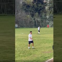 ¡La magia intacta!: el golazo viral de David Pizarro