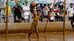 El fútbol cautiva en cualquier lugar y de cualquier forma