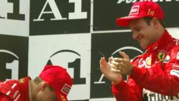 <b>AUSTRIA 2002. </b>Las órdenes de equipo se prohibieron en la Fórmula 1 tras el GP disputado en el circuito de Spielberg. Jean Todt,  entonces jefe de equipo de Ferrari, ordenó a Barrichello que se dejara adelantar por Michael Schumacher, quien a la postre ganaría aquel Mundial.