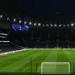 What nations are bidding to host Euro 2028?