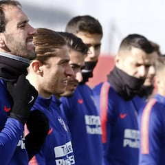 Simeone ya tiene once para Valladolid: vuelve Filipe y Kalinic, en punta