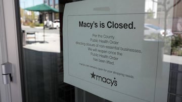 Walnut Creek (United States), 01/04/2020.- A closed Macy&#039;s department store in Walnut Creek, California, USA, 01 April 2020. Macy&#039;s is to furlough majority of its 130 thousand workers in response to collapsing sales and closed stores due the cor