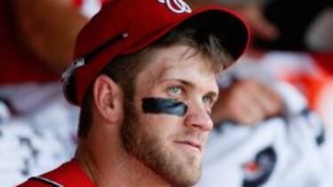 Bryce Harper no pudo evitar el barrido de su equipo en la visita de los Mets a pesar de sus dos home runs del miércoles.