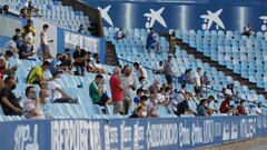 La afici&oacute;n del Zaragoza en La Romareda durante el Trofeo Carlos Lapetra.