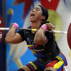 Colombia manda en pesas, pero México sigue arriba en los Juegos