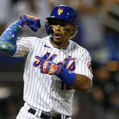 Emotivo momento de Francisco Lindor, esto es lo que compró con su primer sueldo de MLB