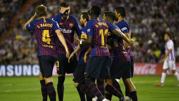 VALLADOLID, SPAIN - AUGUST 25: Players of Barcelona celebrates after Ousmane Dembele scores the first goal during the La Liga match between Real Valladolid CF and FC Barcelona at Jose Zorrilla on August 25, 2018 in Valladolid, Spain. (Photo by Octavio Pas