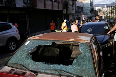 Batalla campal previo al Motagua vs Olimpia deja destrozos y decenas de heridos