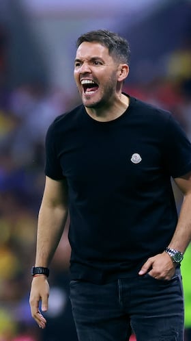 ¿La salida de Larcamón estaba escrita ganando o no ganando?