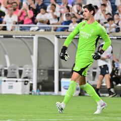 What did Real Madrid goalkeeper Thibaut Courtois say about his anterior cruciate ligament injury?