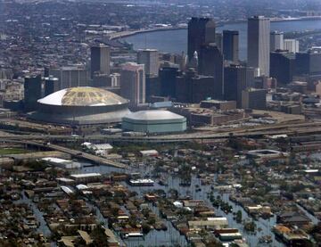 Nueva Orleans, con el Superdome de fondo, tras el Katrina.