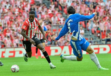 El hermano mayor de los Williams parece el pequeño. Siempre está en el sitio adecuado para finalizar las jugadas con éxito. Un doblete ante el Espanyol lo confirma.