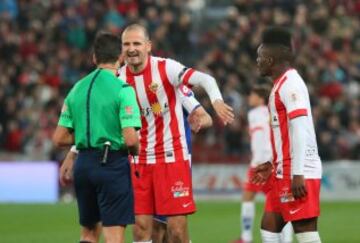 28/02/15  PARTIDO PRIMERA DIVISION 
ALMERIA - DEPORTIVO DE LA CORUÑA 
TARJETA ROJA EXPULSION THIEVY  
SORIANO PROTESTAS
