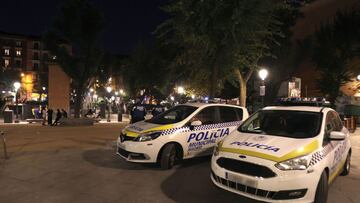 MADRID, 08/10/2021.- Agentes de la Polic&iacute;a Municipal patrullan por los aleda&ntilde;os de la zona de Ciudad Universitaria-Moncloa de Madrid. La Delegaci&oacute;n del Gobierno en Madrid ha anunciado este viernes que 874 agentes de la Polic&iacute;a 