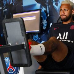 El Barcelona recela del pie derecho de Neymar