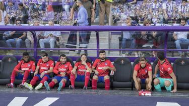 Herrera, Correa, Arias y Felipe, en el banquillo en el Valladolid-Atleti.