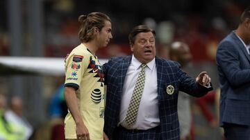 Integrantes del Club América celebran el Día de las Madres