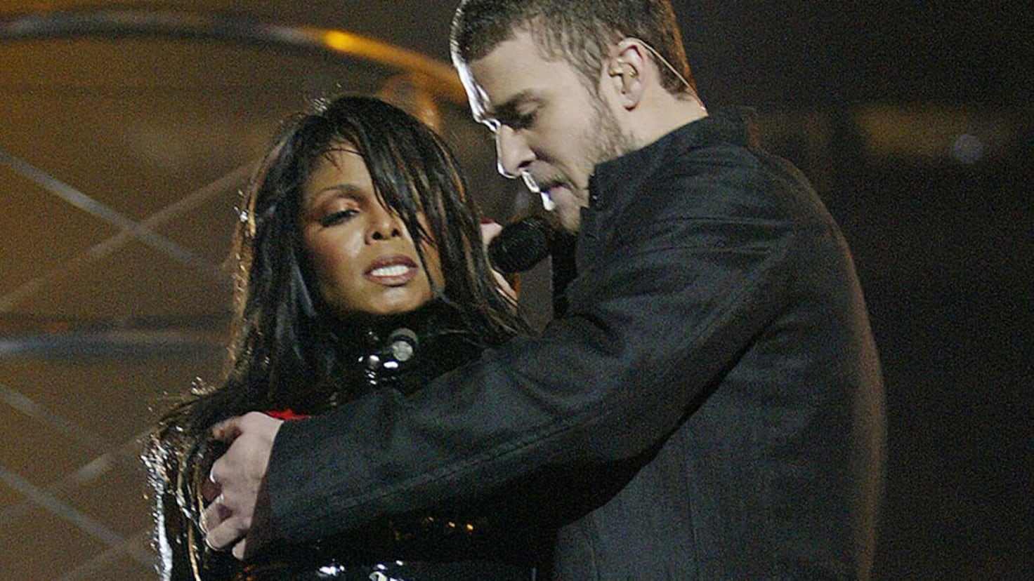 What happened during Janet Jackson and Justin Timberlake’s Super Bowl
