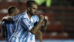 Racing se asienta en el liderato
