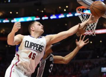 Cole Aldrich y David West.