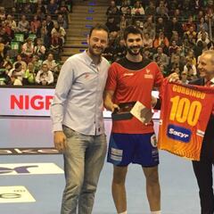 Una mala primera parte deja KO a España en Alemania