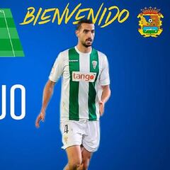 El Fuenlabrada firma a Alex Vallejo para su medular