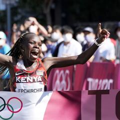 Jepchirchir reina en la maratón