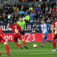Osasuna somete a un Málaga que se estanca en su mediocridad