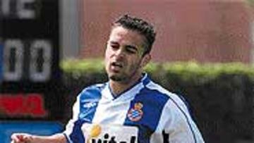 Crusat no tiene sitio en el Espanyol y por eso se marcha.