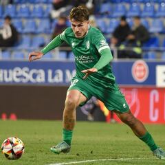 Hugo Vallejo, aire fresco para un triste ataque