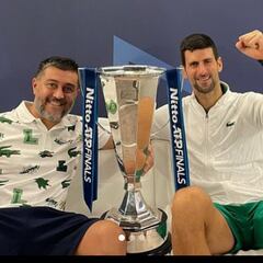 Djokovic cambia de ‘manos’