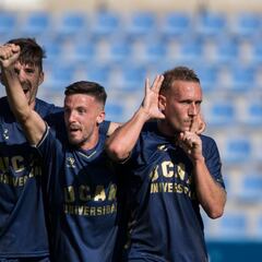 Carmelo añade dinamita al ataque con Aketxe y Acuña