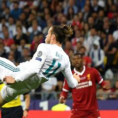 Competencia de chilenas para conseguir el Premio Puskas