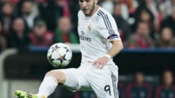 Benzema, durante el partido.