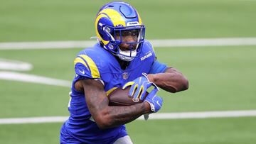 All is not well in Los Angeles and by the looks of things it could get worse between the Rams and their star running back. Is there any way this can be fixed?