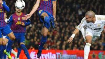 Mano clara de Busquets.