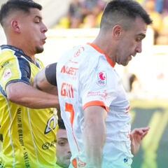 Los dos ex Colo Colo que hicieron sufrir a Cobreloa: esto pasó en el minuto 93