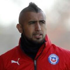 "Caso Vidal" complica y divide el ambiente en la Selección