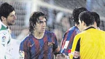 Puyol cumplirá su sanción cuando ya sean campeones.