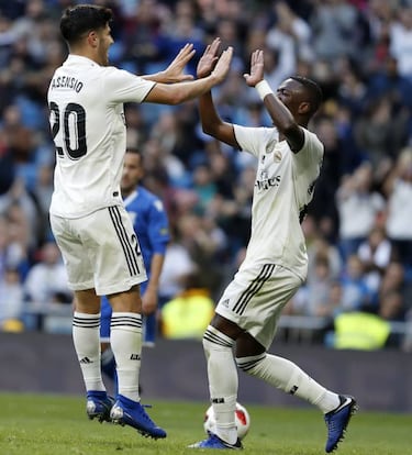 Bale tiene tres problemas